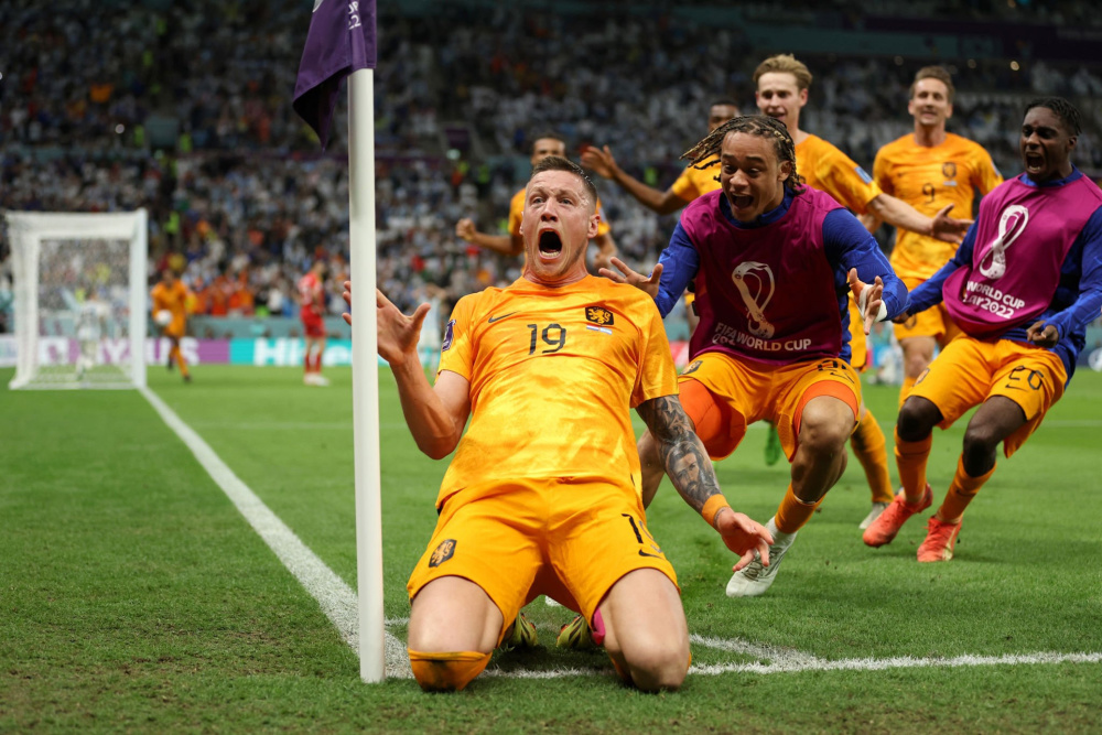 爱游戏官网关中雷霆队鏖战陇右金雕队，射击联赛读秒绝平，转换速度占优。争冠格局再洗牌的简单介绍